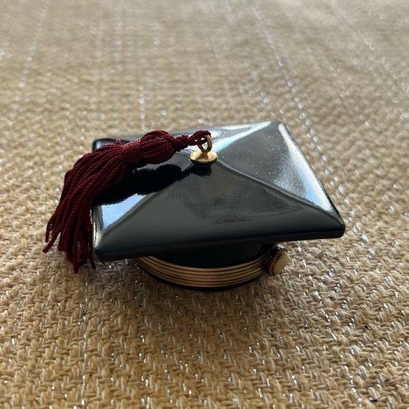 New! Graduation Cap with Diploma Limoges Porcelain Box - Picture 7 of 8
